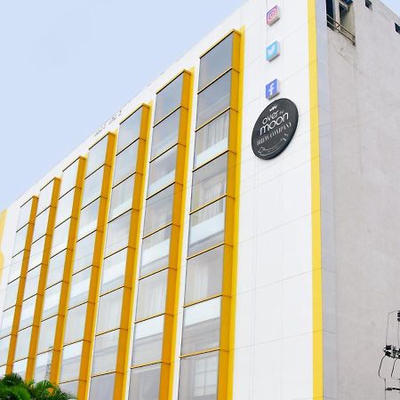 Bloom Hotel - Gachibowli Haiderabad Buitenkant foto
