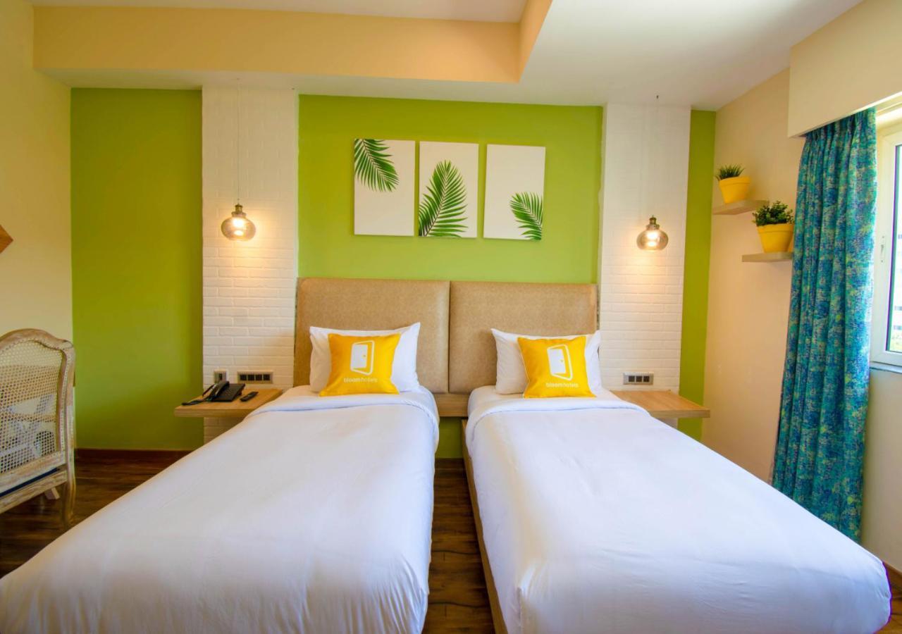 Bloom Hotel - Gachibowli Haiderabad Buitenkant foto